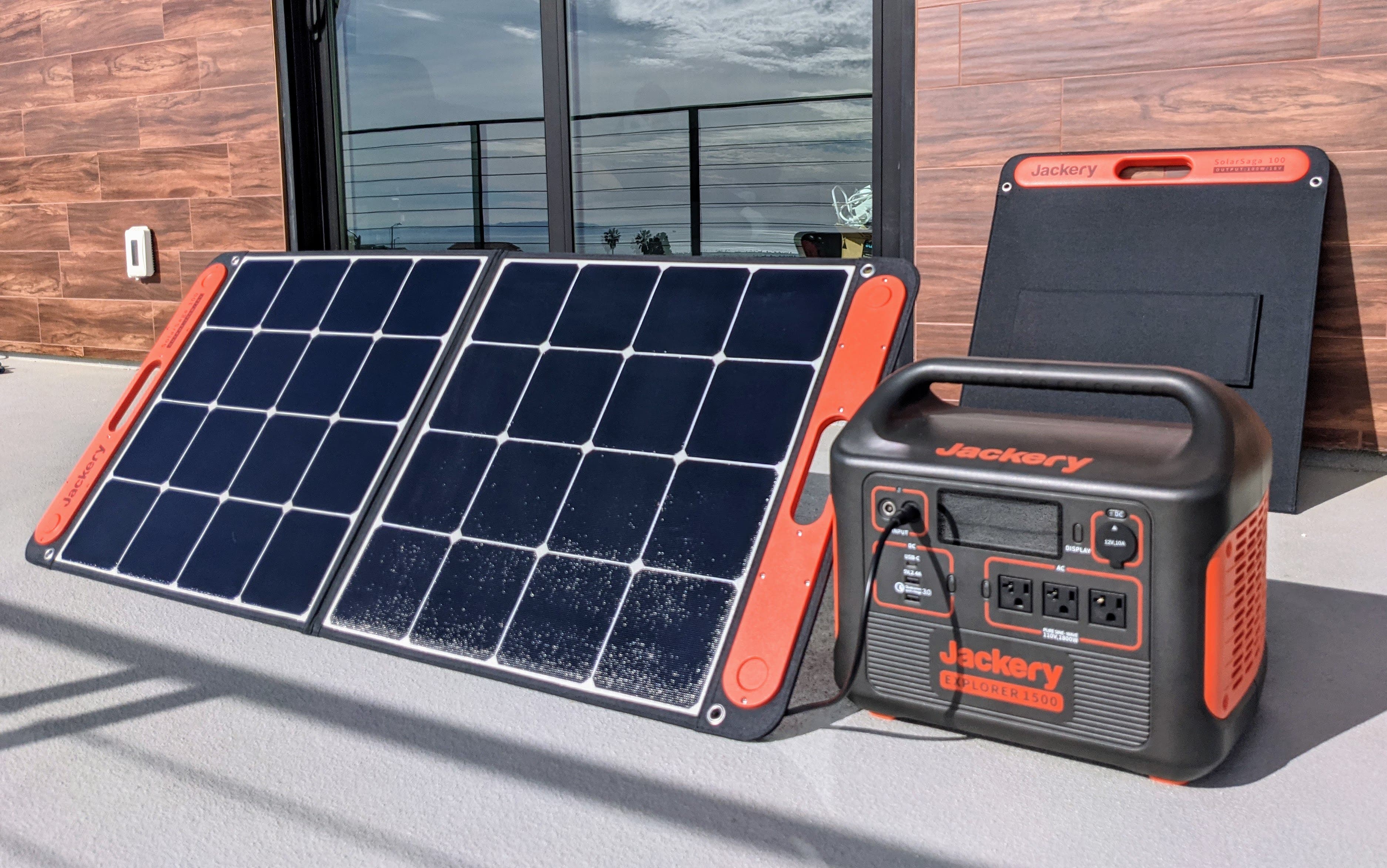 Features Of The Smallest Solar Generator